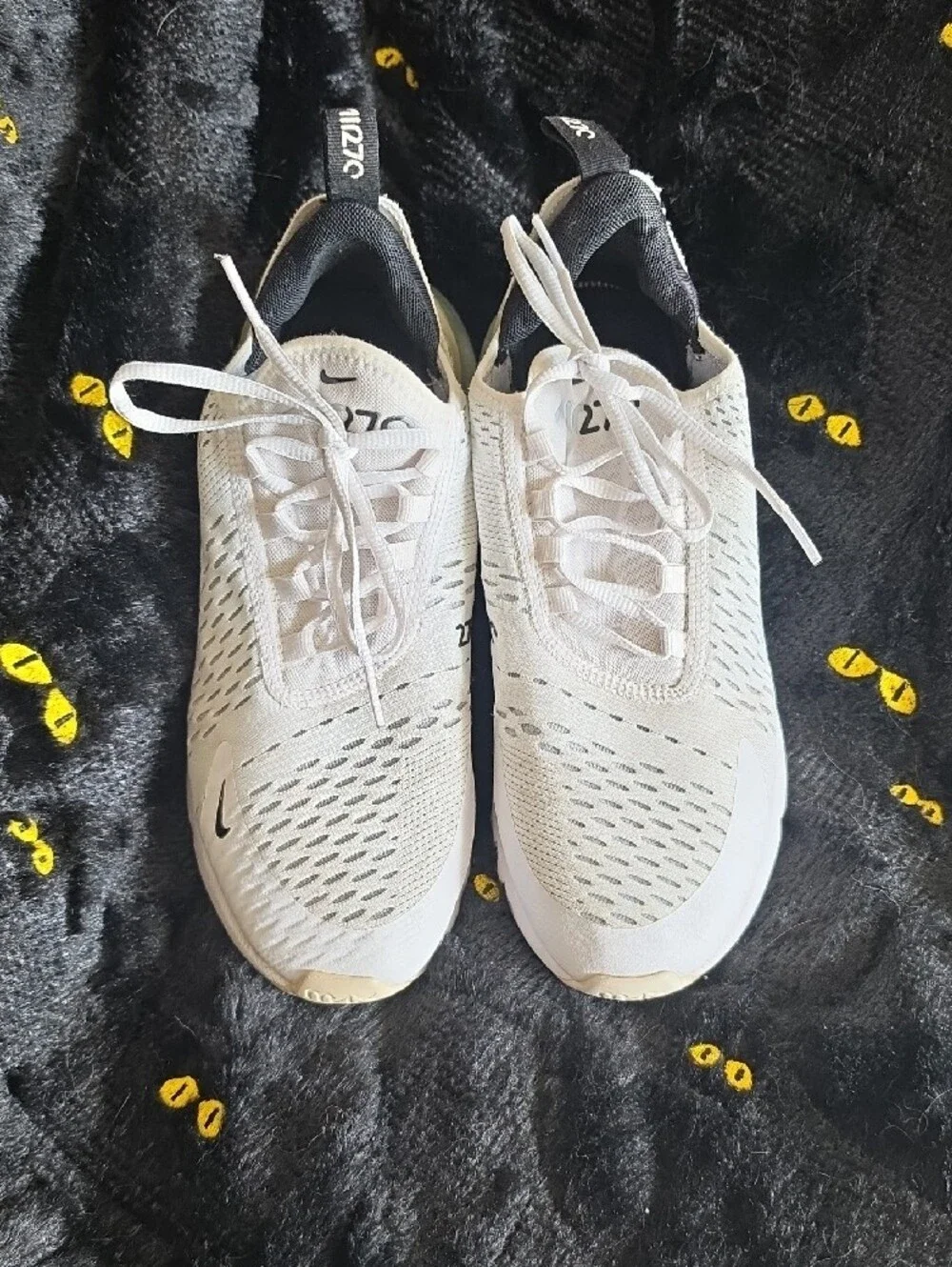 PRELOVED Nike Men’s Air Max 270 White with Black Swoosh Sneakers